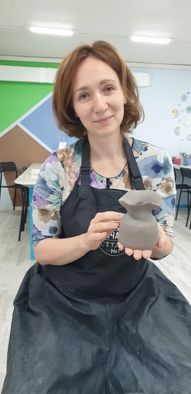 В гончарной мастерской