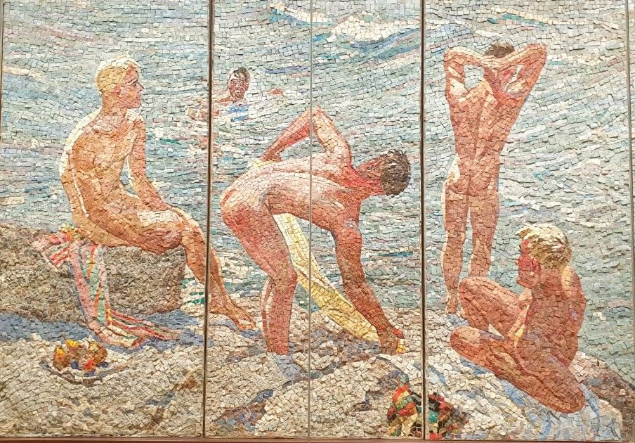 Дейнека А.А. Хорошее утро Триптих 1959-1960 смальта, пластик, металл, мозаика