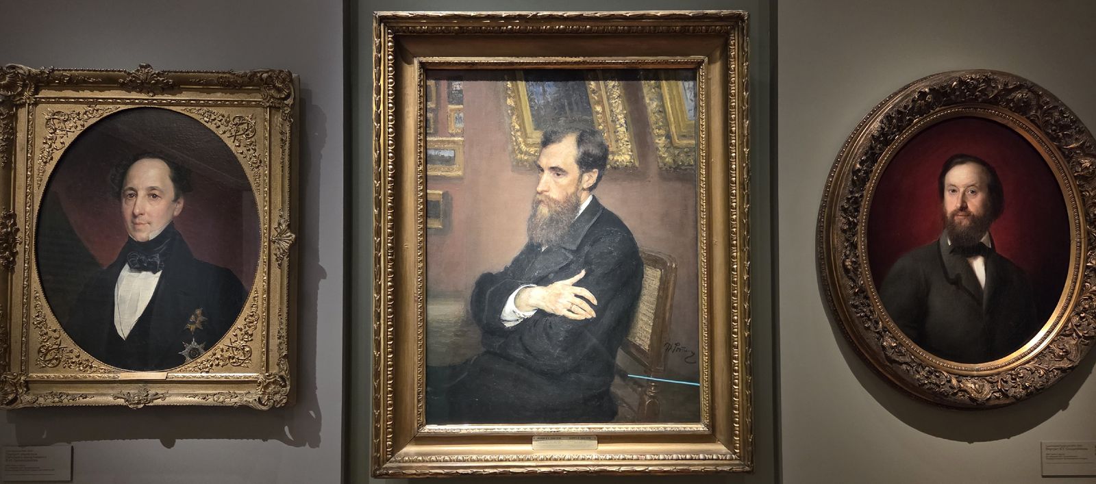 К.Брюллов Портрет Ф.И.Прянишникова. 1849 холст, масло. И.Репин Портрет П.М.Третьякова 1883 холст, масло. А.Горавский Портрет К.Т.Солдатёнкова  1857 холст, масло